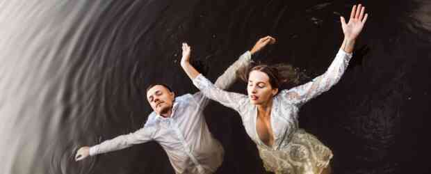 K&D asmenine poros fotosesija prie žaliujų ežerų