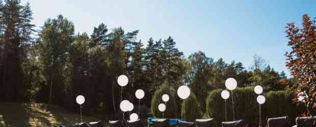 Laisvės kupina V&E diena: vestuvės sodyboje „Tarp pušų“